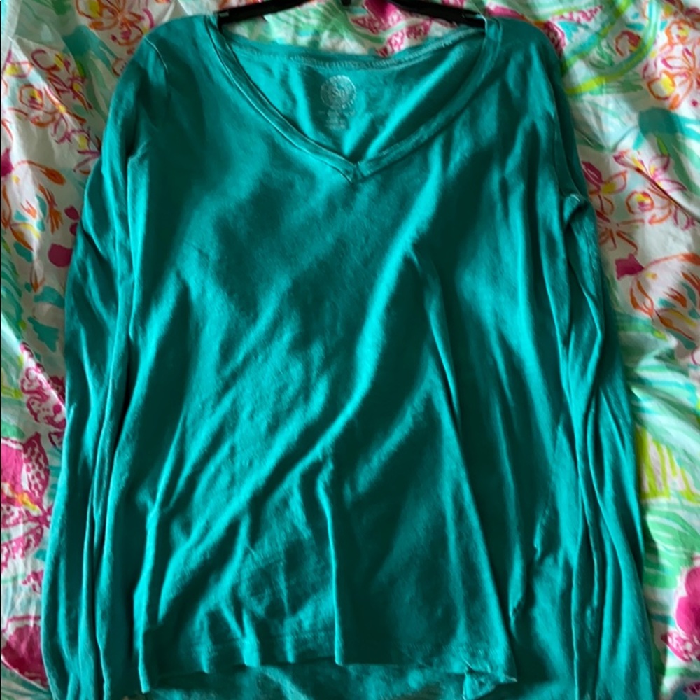 Long sleeve tee